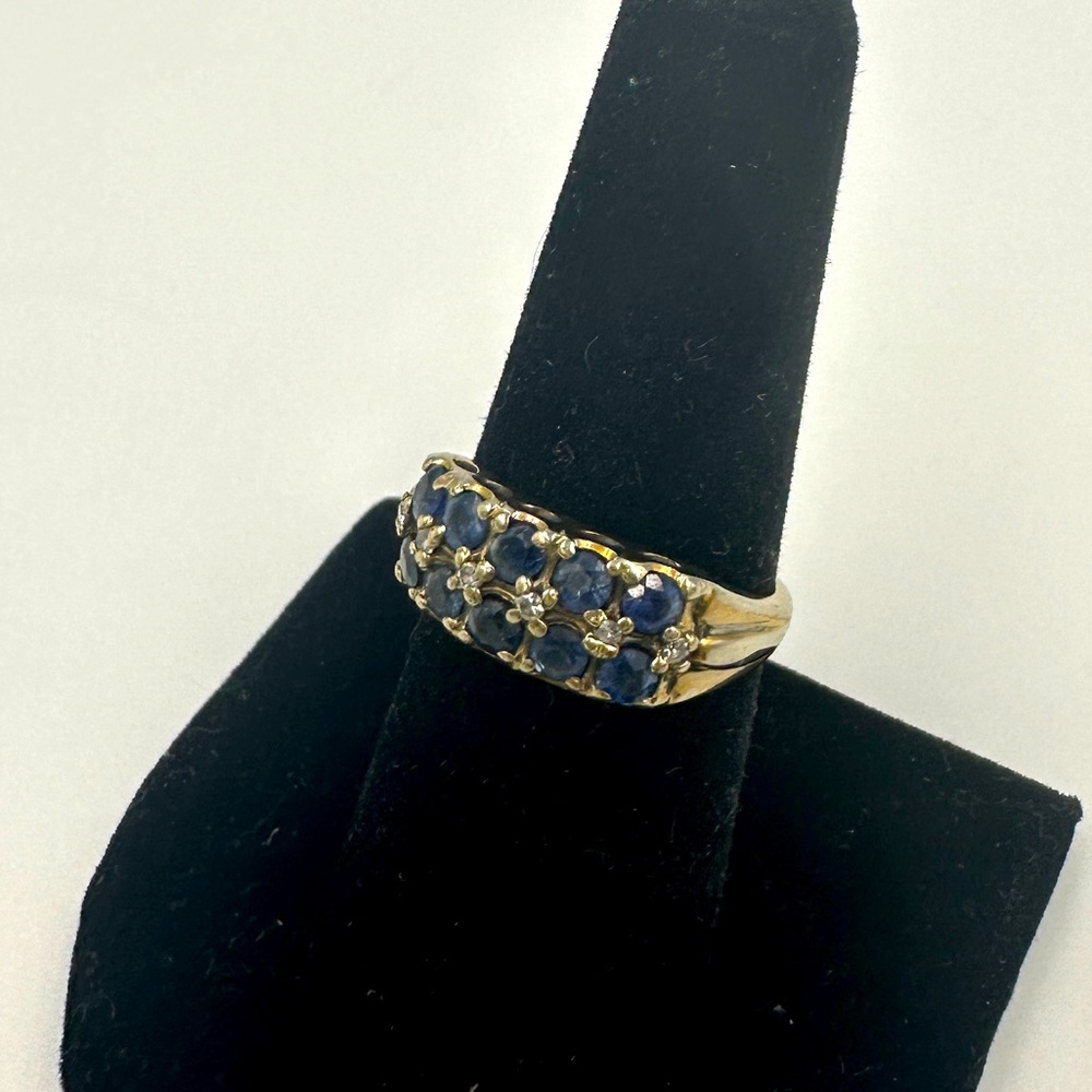SOLD! 14k Yellow Gold Ring with 2 Rows of 5 Sapphires each & 6 Natural Diamonds - Picture 2 of 7